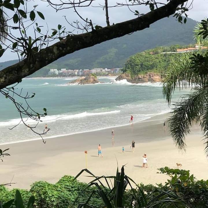 Mansao Tenorio - Suites, Estudio Ou Cobertura Pe Na Areia Ubatuba Bagian luar foto